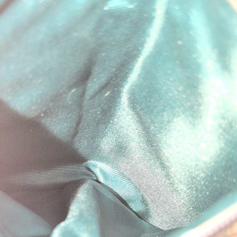 HOBO " The Original" Shimmering Black Leather Clutch And Dust Bag ! - Picture 15 of 16